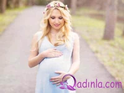 Əkiz hamiləlikdə normal doğuş etmək mümkündürmü?