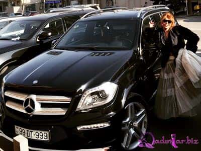 Aygün Kazımovanın 150 minlik yeni avtomobili - FOTO