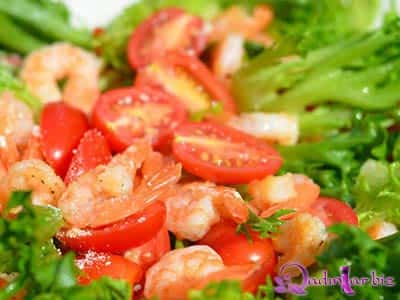 Krevetkalı salat resepti
