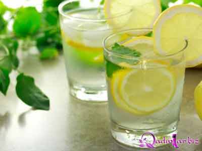 İlıq su limonla - müalicəvi və profilaktik vasitə