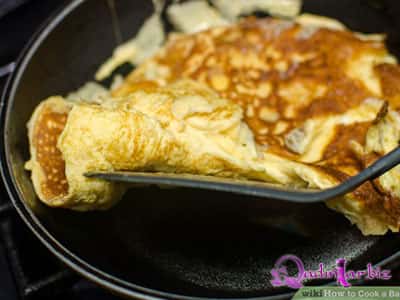 Sobada südlü omlet resepti