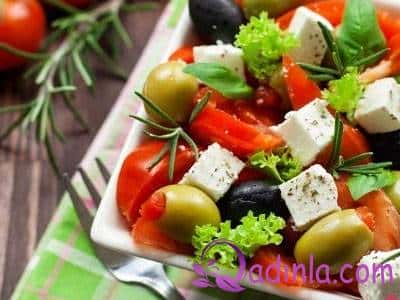 Yunan salatı resepti