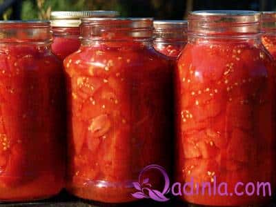 Evdə pomidor konservi resepti